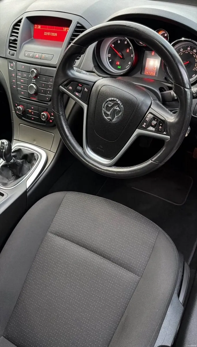 Vauxhall Insignia 2012 - Image 5
