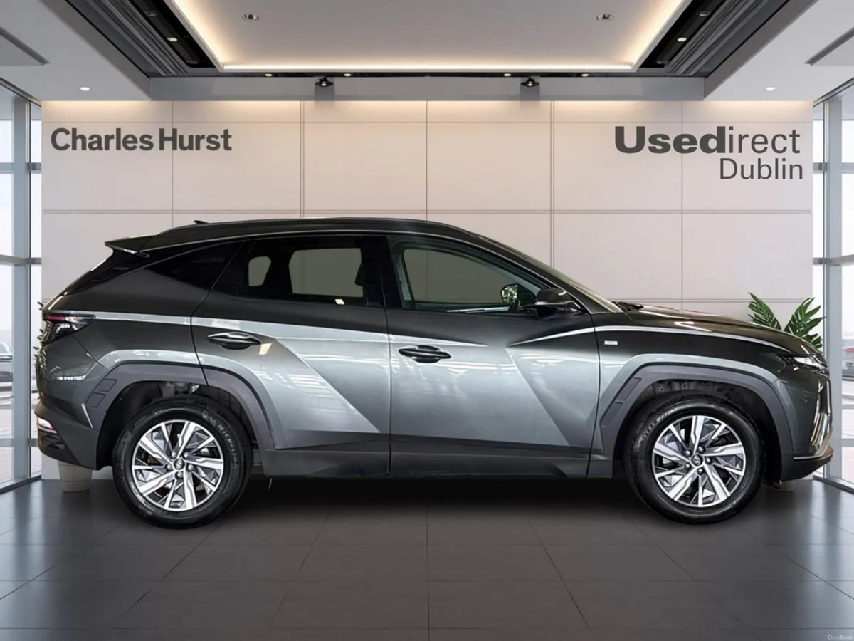 Hyundai Tucson Se Connect (AUTOMATIC) - Image 3