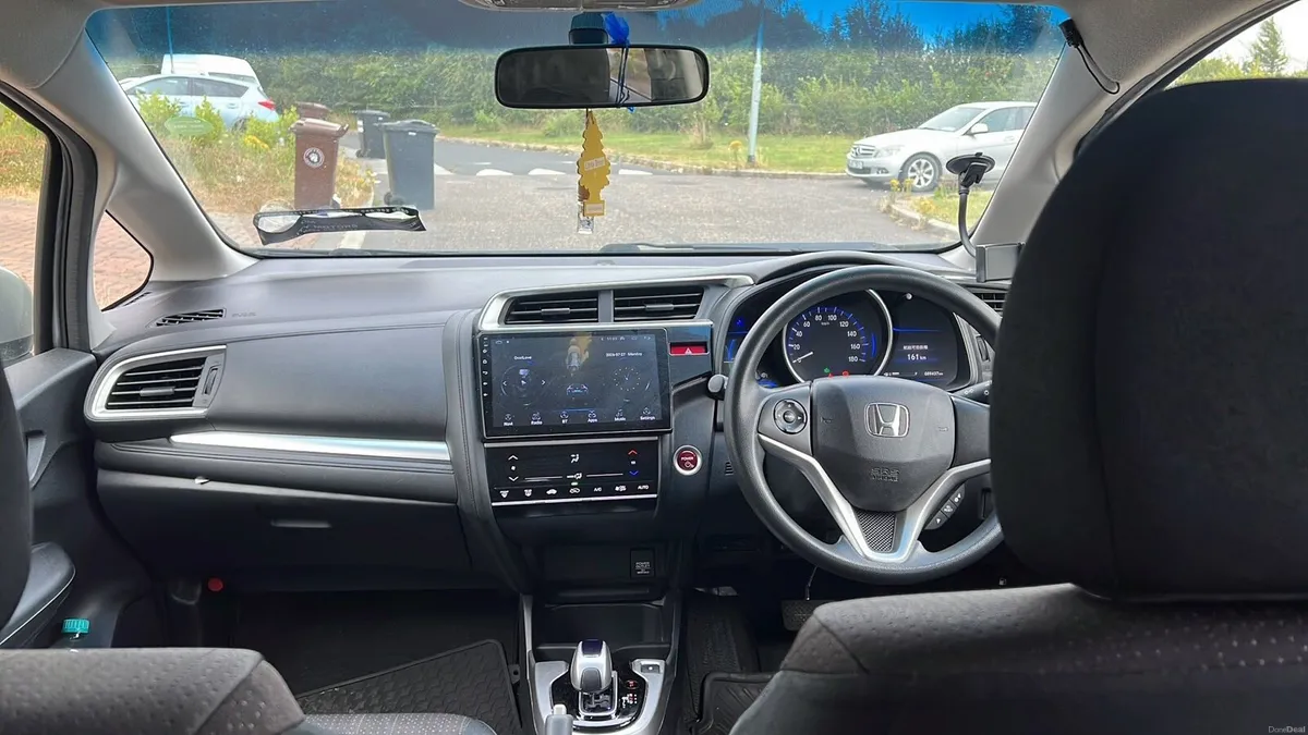 2016 Honda Fit 1.5L Petrol Hybrid, Nct July 2028 - Image 5