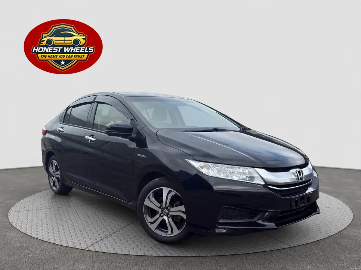 2015 Honda Grace 1.5 Petrol Hybrid Automatic - Image 1