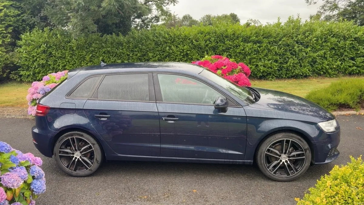 Audi A3 2017 - Image 3