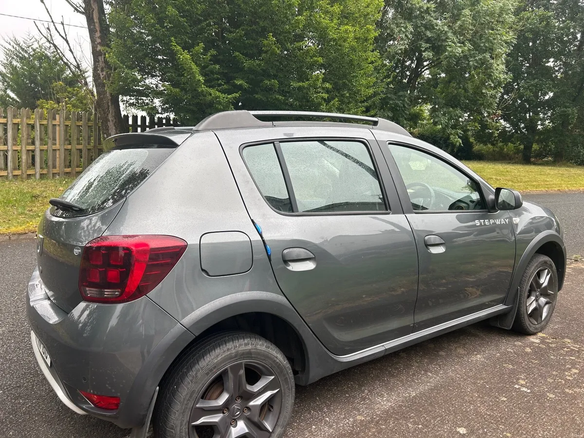 Dacia Sandero Stepway 2017 - Image 6