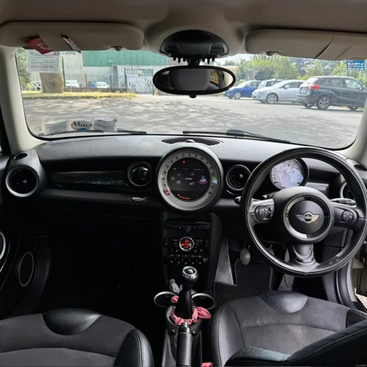 Mini Cooper 2011 - Image 5