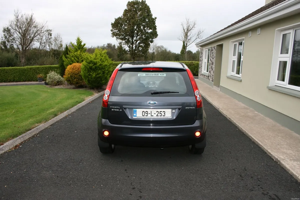 Ford Fiesta 2009 with very low milage - Image 5