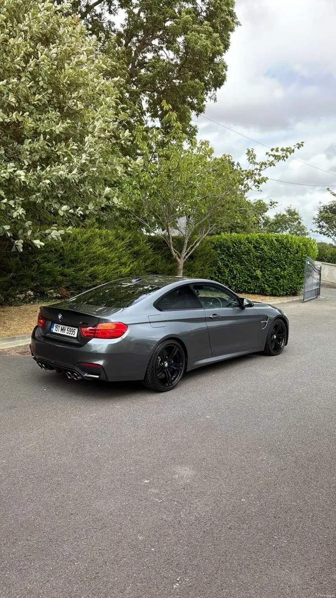 BMW M4 - Image 3