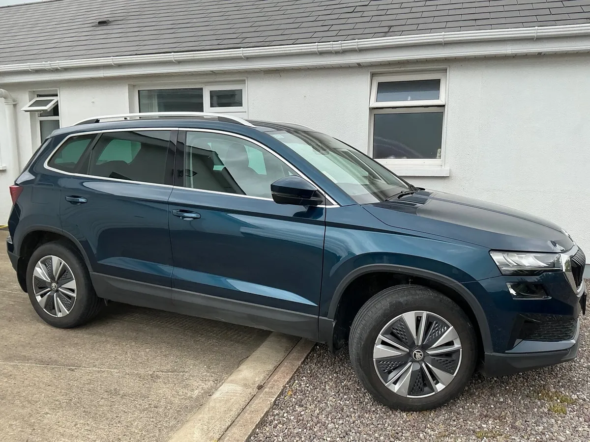 Skoda Karoq Automatic 2023 very low mileage - Image 3