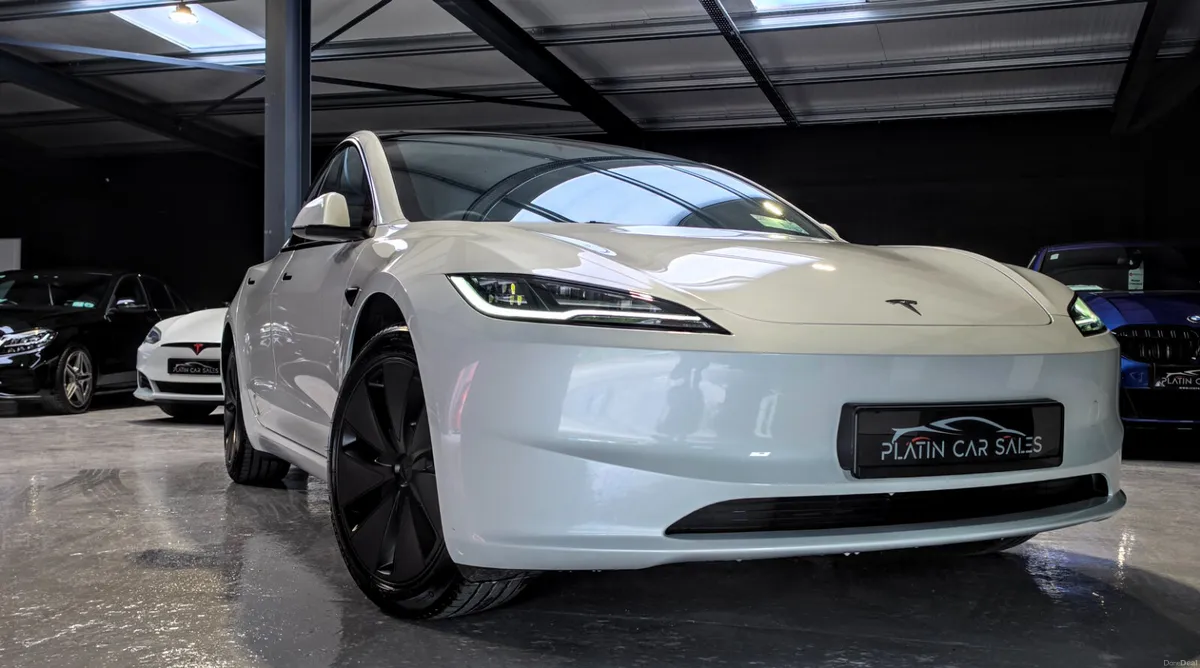 🔥 2025  Tesla Model 3 Highland Premium Long Range - Image 4