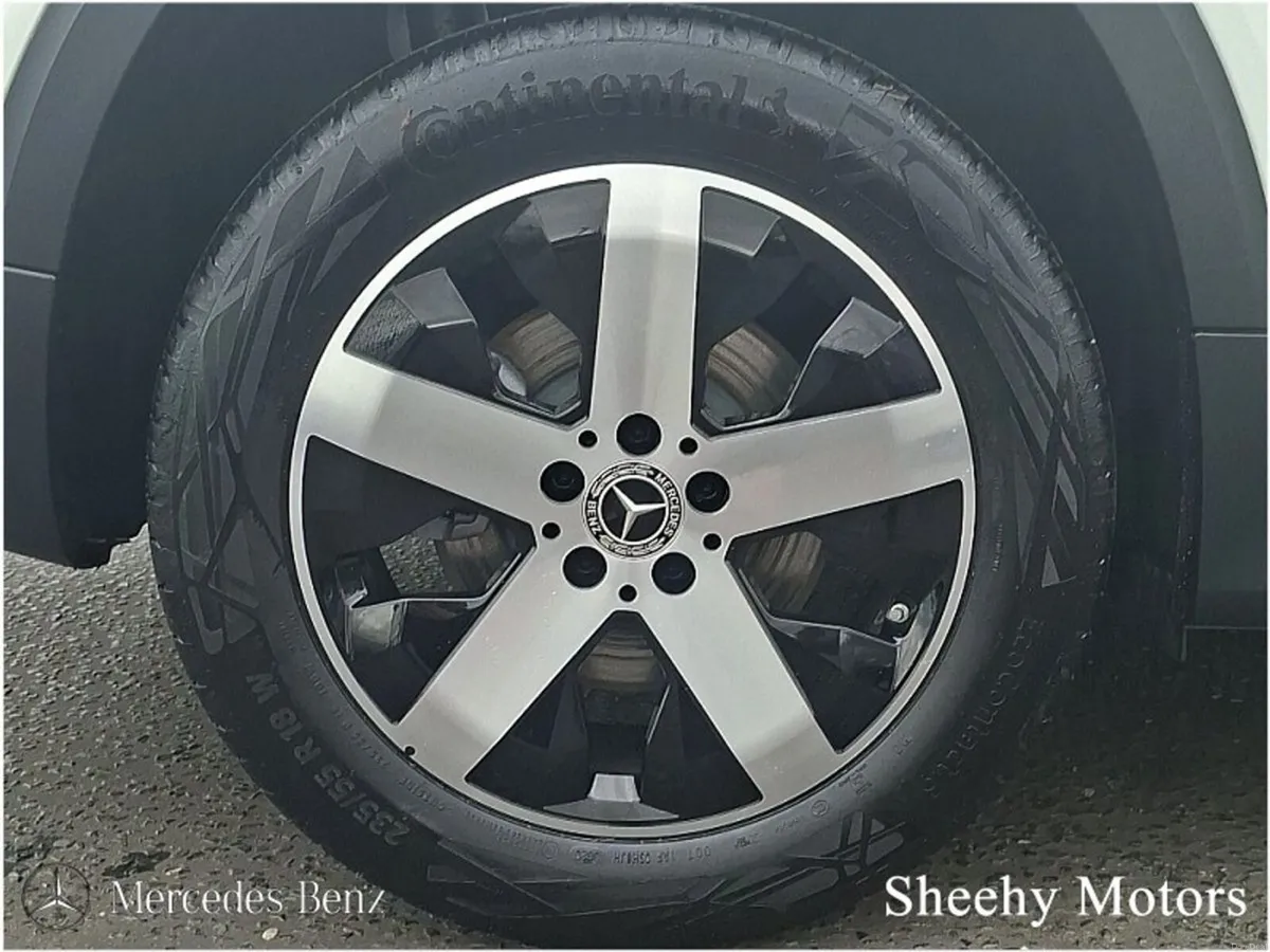 Mercedes-Benz GLB GLB200d Progressive Plus 7 Seate - Image 5