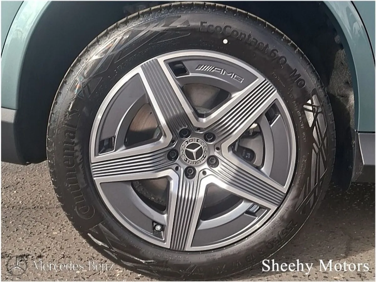 Mercedes-Benz GLC GLC300de 4MATIC AMG Line Plus - Image 5