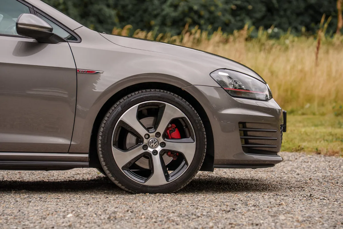 2017 Volkswagen Golf GTI DSG-Full Service History - Image 5
