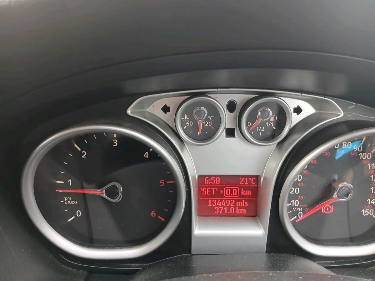 Car - Image 2