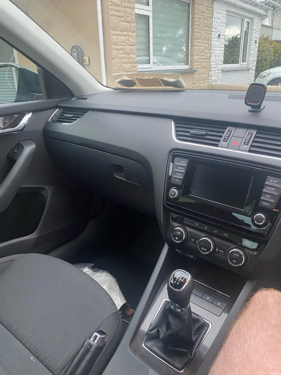 2015 Skoda Octavia 1.6 TDI Manual - Fresh NCT/Tax - Image 5