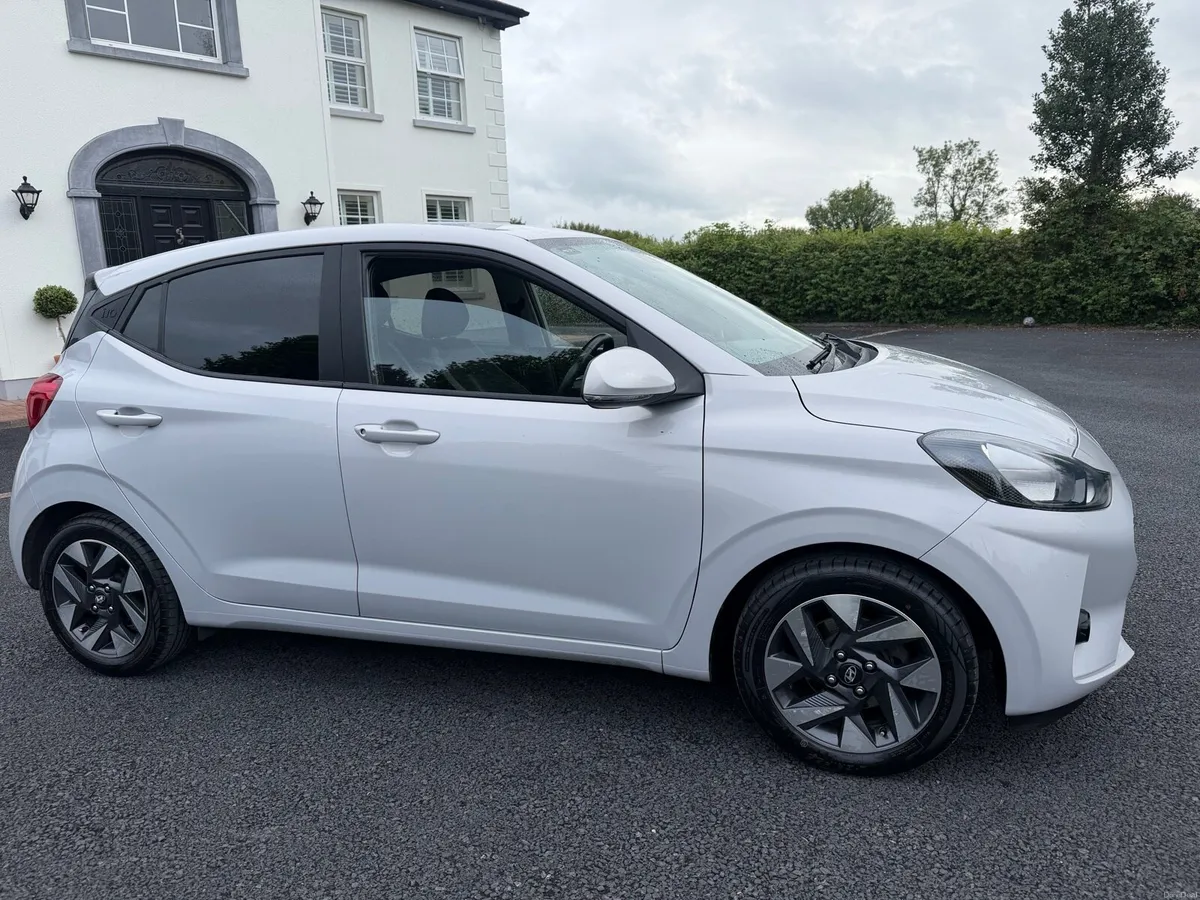 232 Hyundai i10 - Image 1