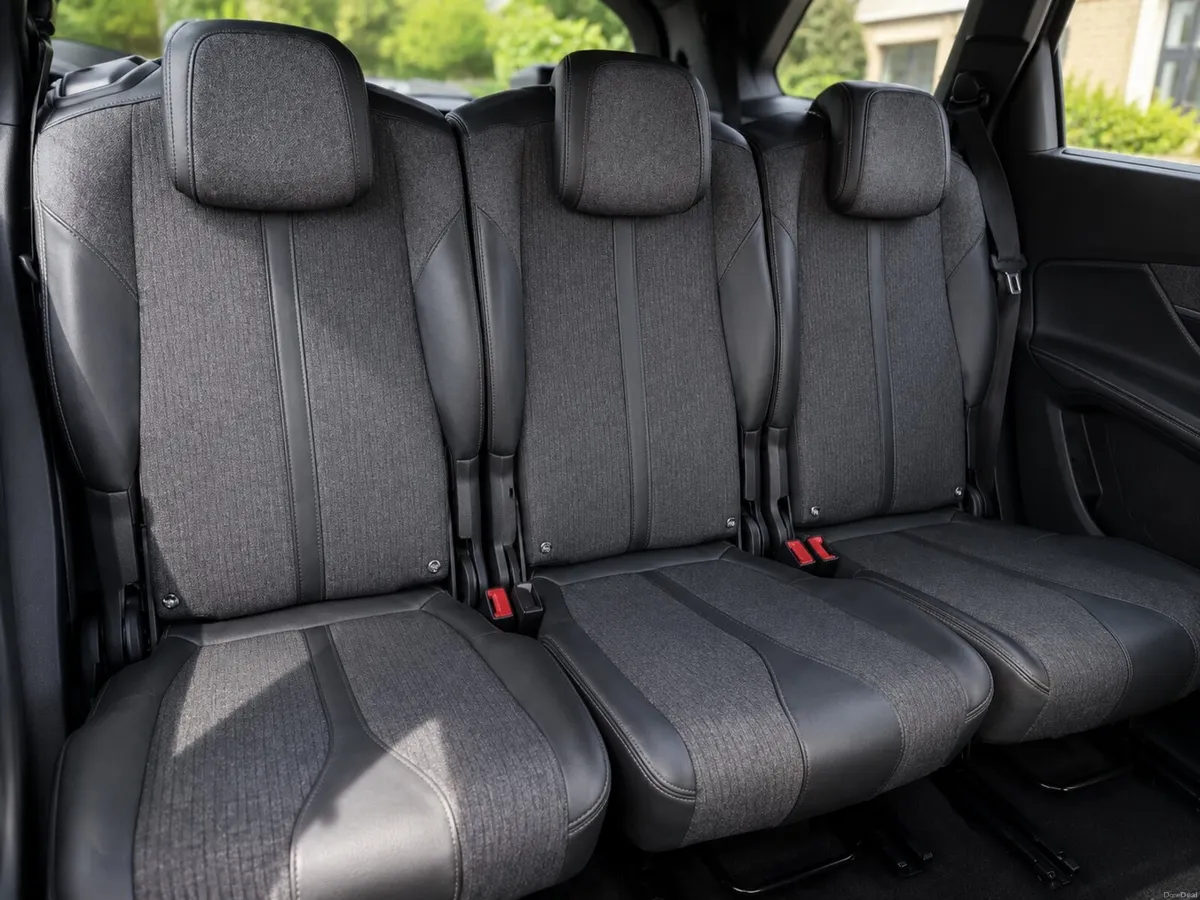 Peugeot 5008 GT Line *low price for quick sale* - Image 5
