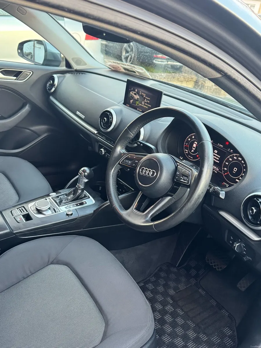 Audi A3 SALOON TFSI - Image 6