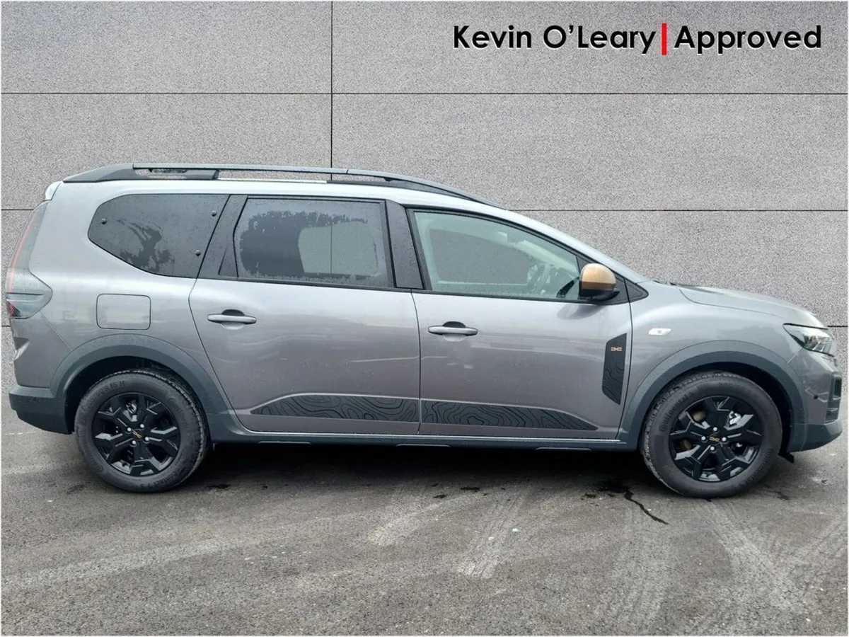 Dacia Jogger HEV 155 Extreme Auto - Image 6