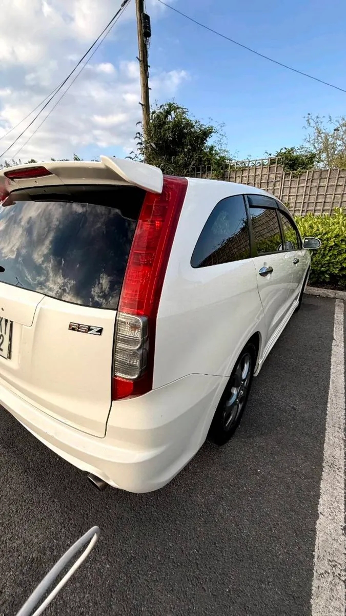 Honda Stream - Image 6