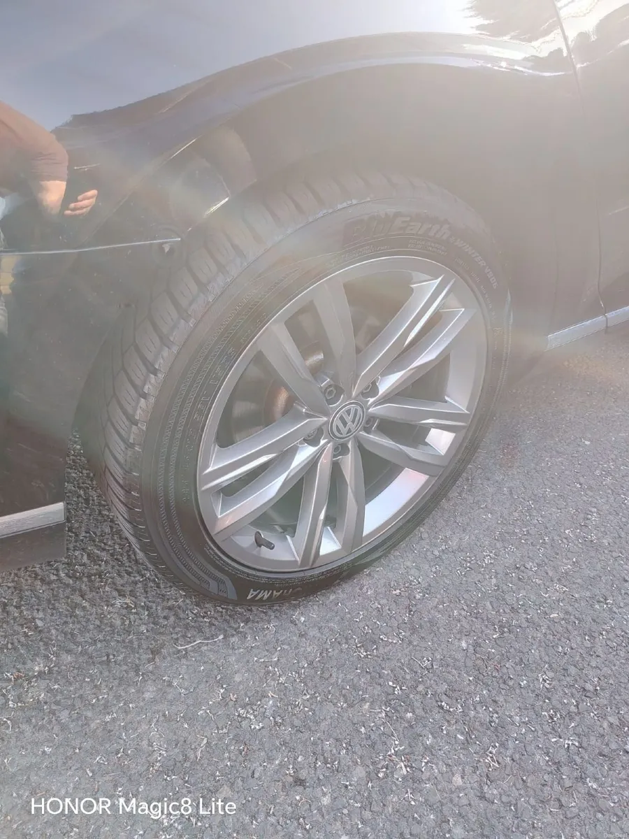 2019 VW PASSAT 2.0 TDI GT 150 BHP Panoramic Roof - Image 3