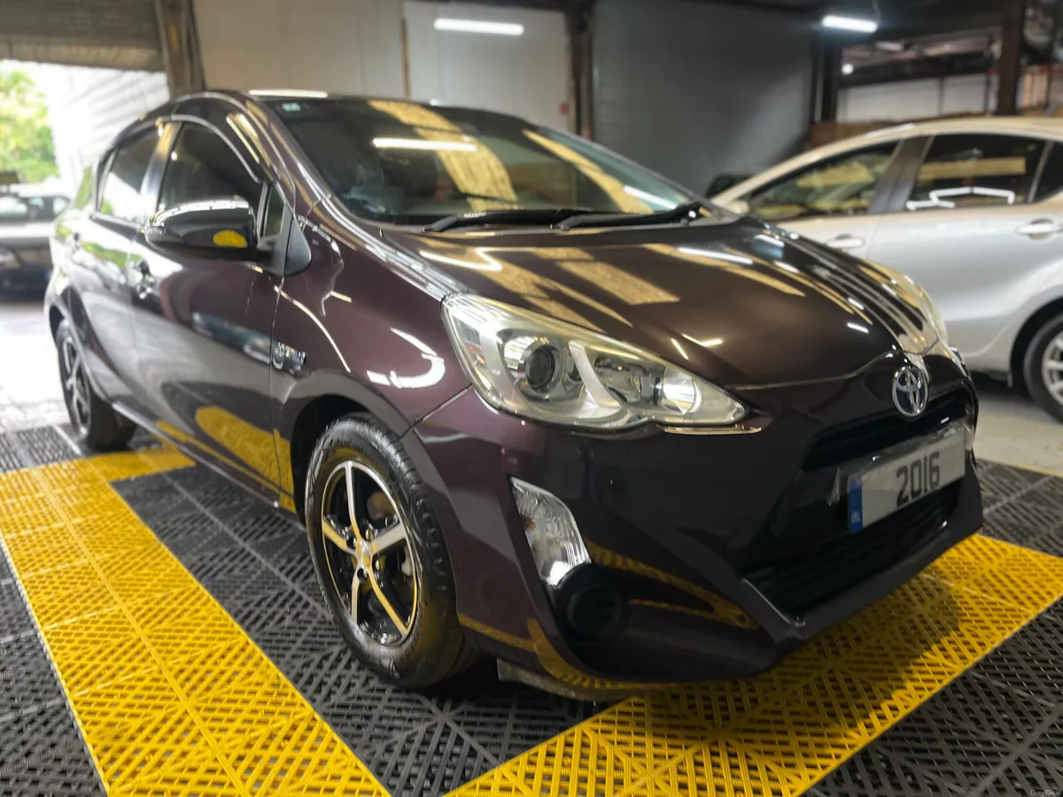 Toyota Aqua 2016 top specs - Image 1