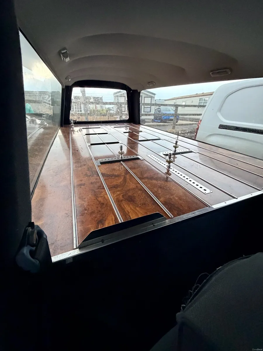Hearse - Image 3