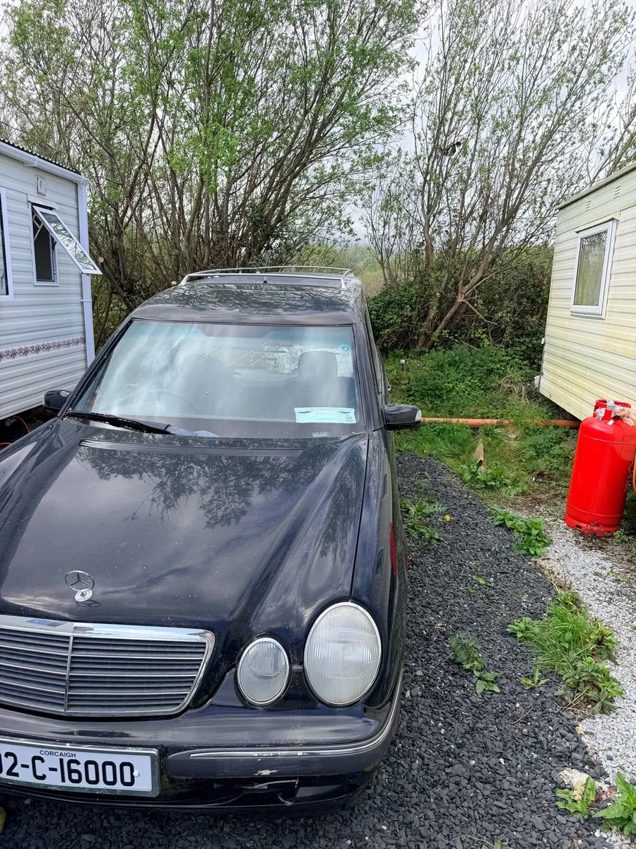 Hearse - Image 4