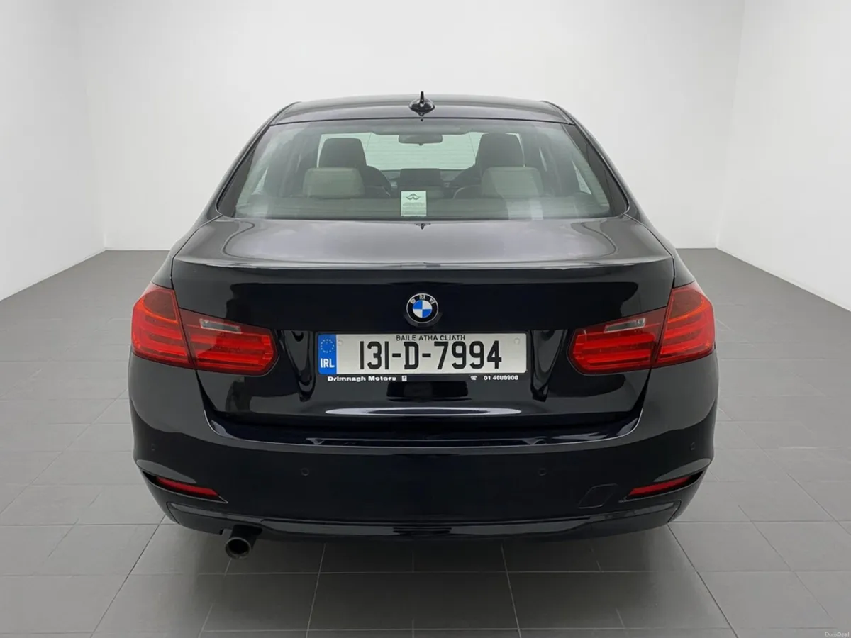 BMW 3-Series 2013 - Image 2