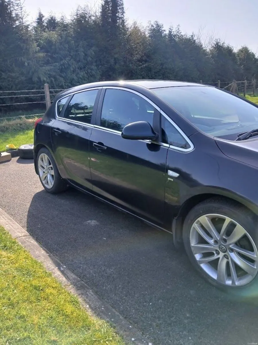 Vauxhall Astra 2013 - Image 3
