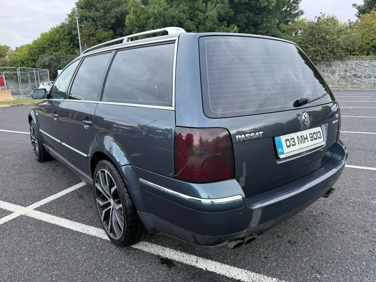 03 VW PASSAT 4.0L W8 **4MOTION**RARE** - Image 4