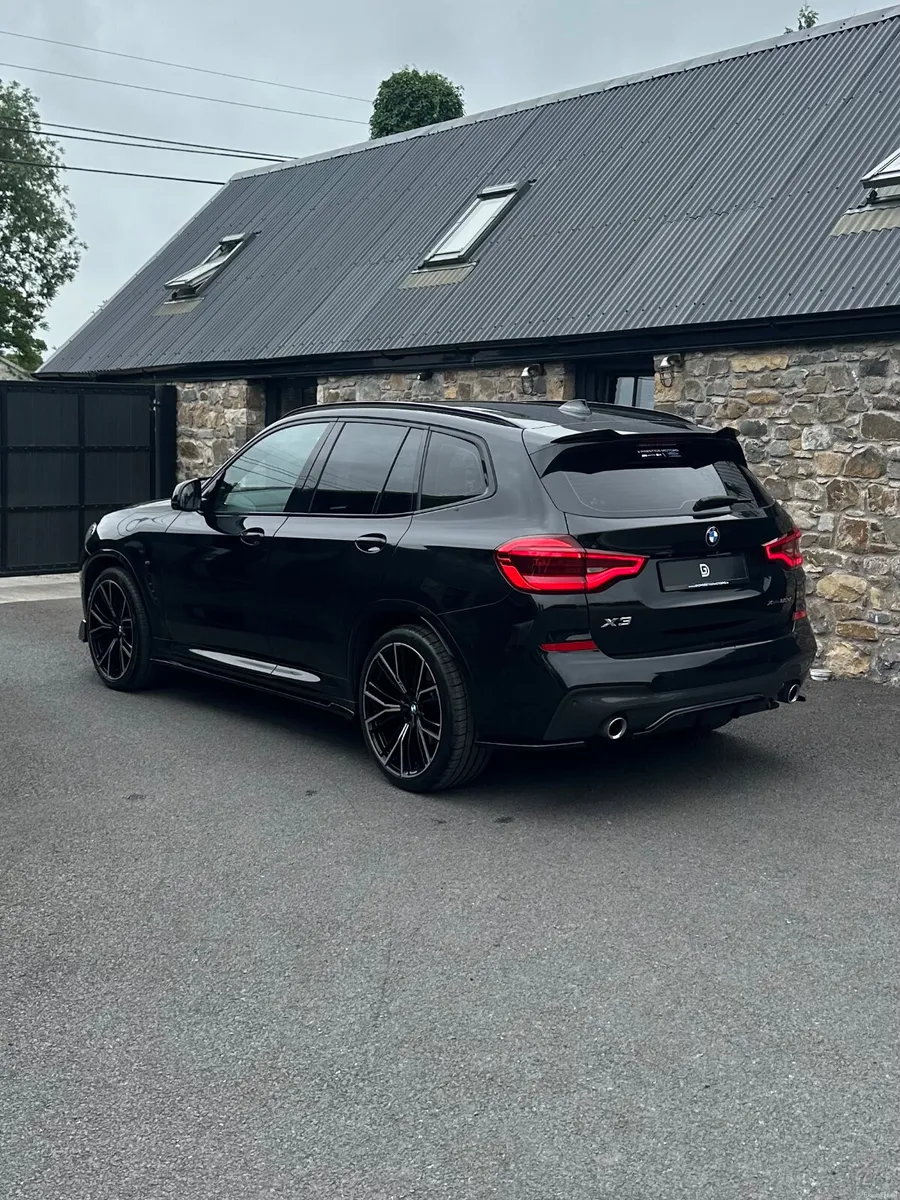 2021 BMW X3 20D AUTO M SPORT M PERFORMANCE X DRIVE - Image 4