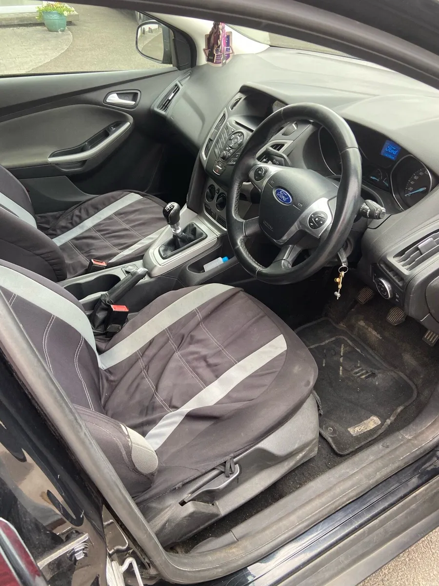 Ford Focus 2012 - Image 4