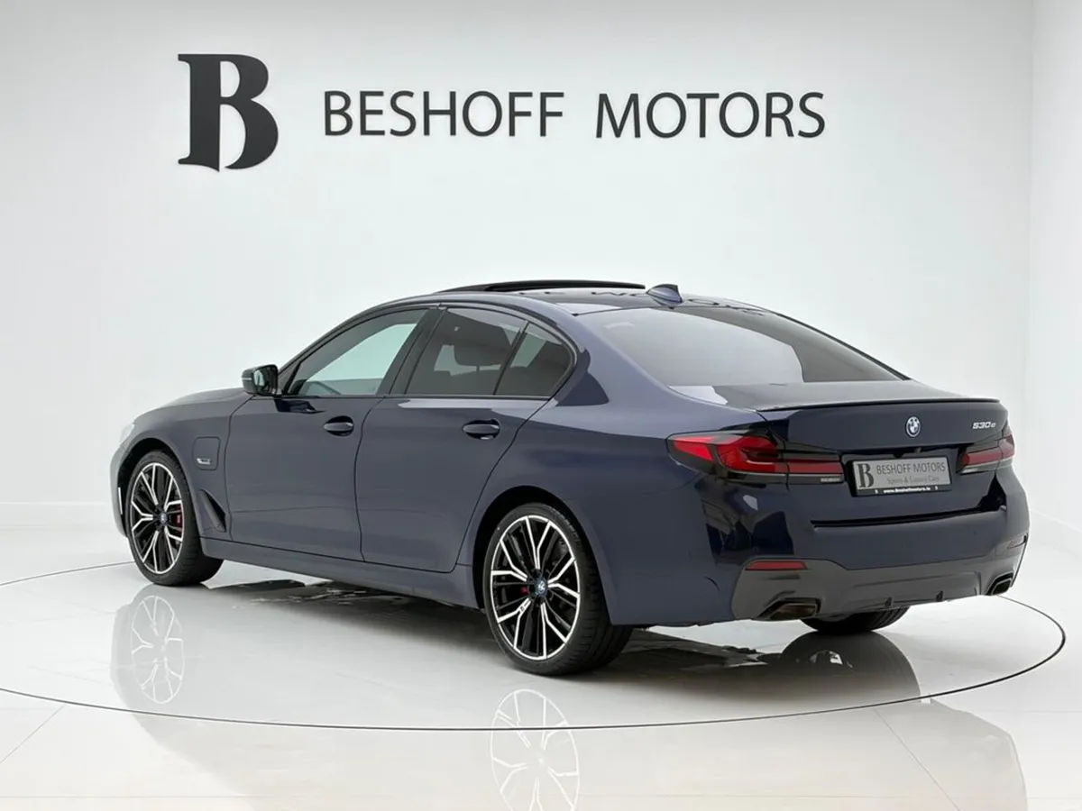 BMW 5-Series 530e M-SPORT PRO=IVORY INTERIOR//HUGE - Image 3