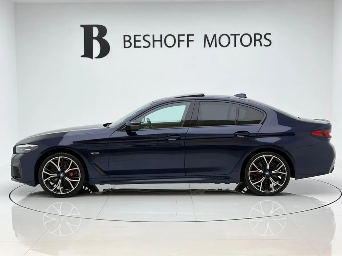 BMW 5-Series 530e M-SPORT PRO=IVORY INTERIOR//HUGE - Image 2