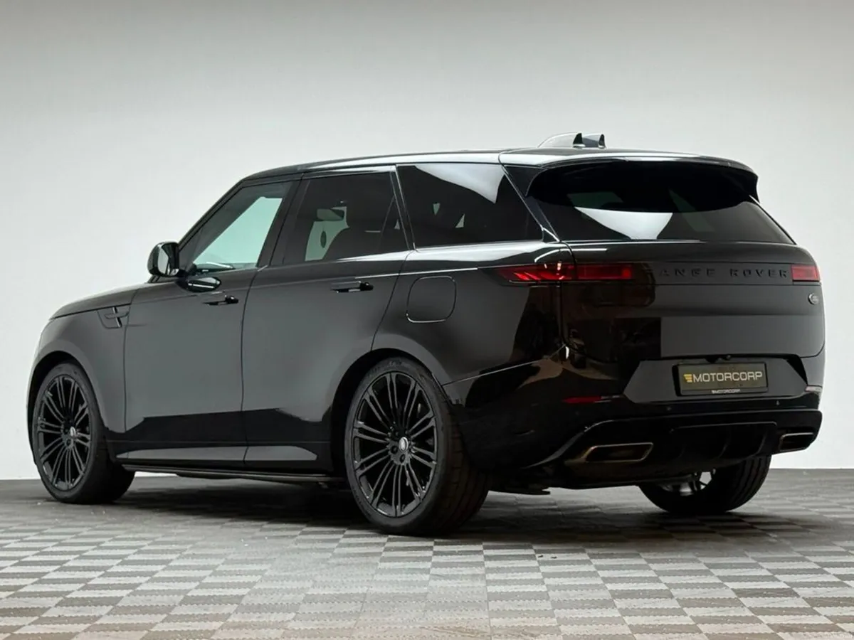 Land Rover Range Rover Sport P440E DYNAMIC SE N1 - Image 5
