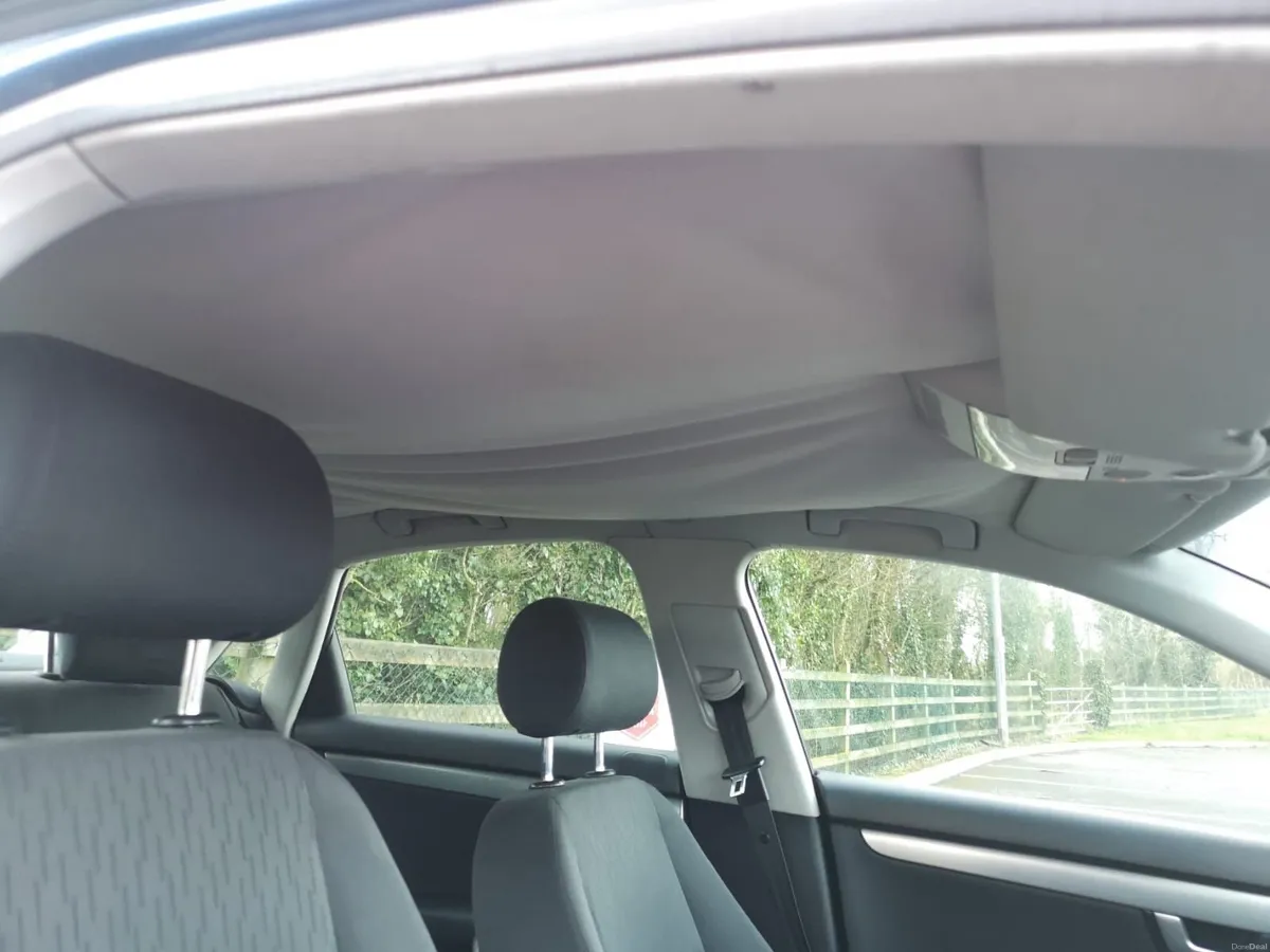 Blue Audi A4 1.9 TDI 2005 - Image 6