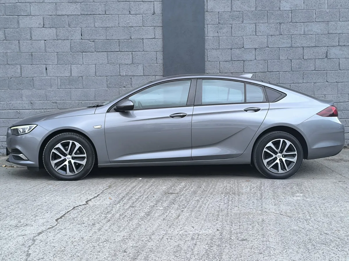 2017 Opel Insignia 1.6 Cdti NEW MODEL - Image 3