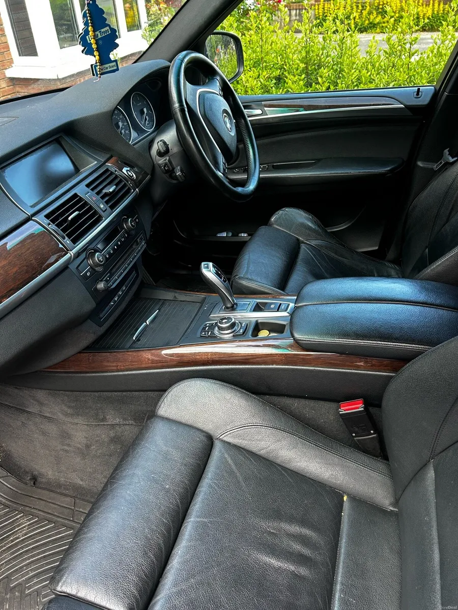 BMW x5 - Image 6