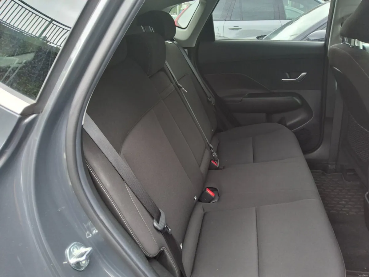 Hyundai KONA HYBRID ELEGANCE - Image 5