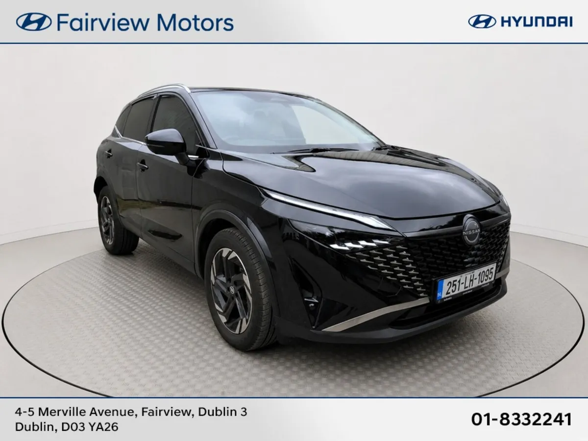 Nissan Qashqai 1.3 HYBRID SV PREMIUM ** MEGA SPEC - Image 1