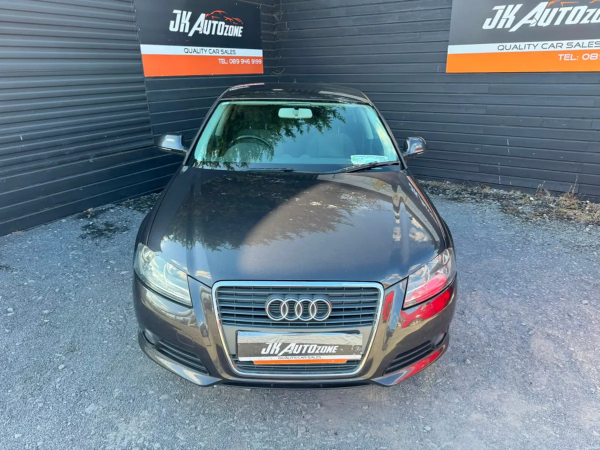 Audi A3 1.6 TDI SE 103BHP 5DR - Image 2