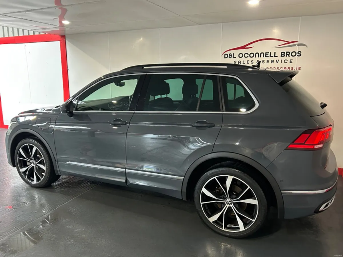 Volkswagen Tiguan R-LINE TSI PHEV S- DSG - Image 5