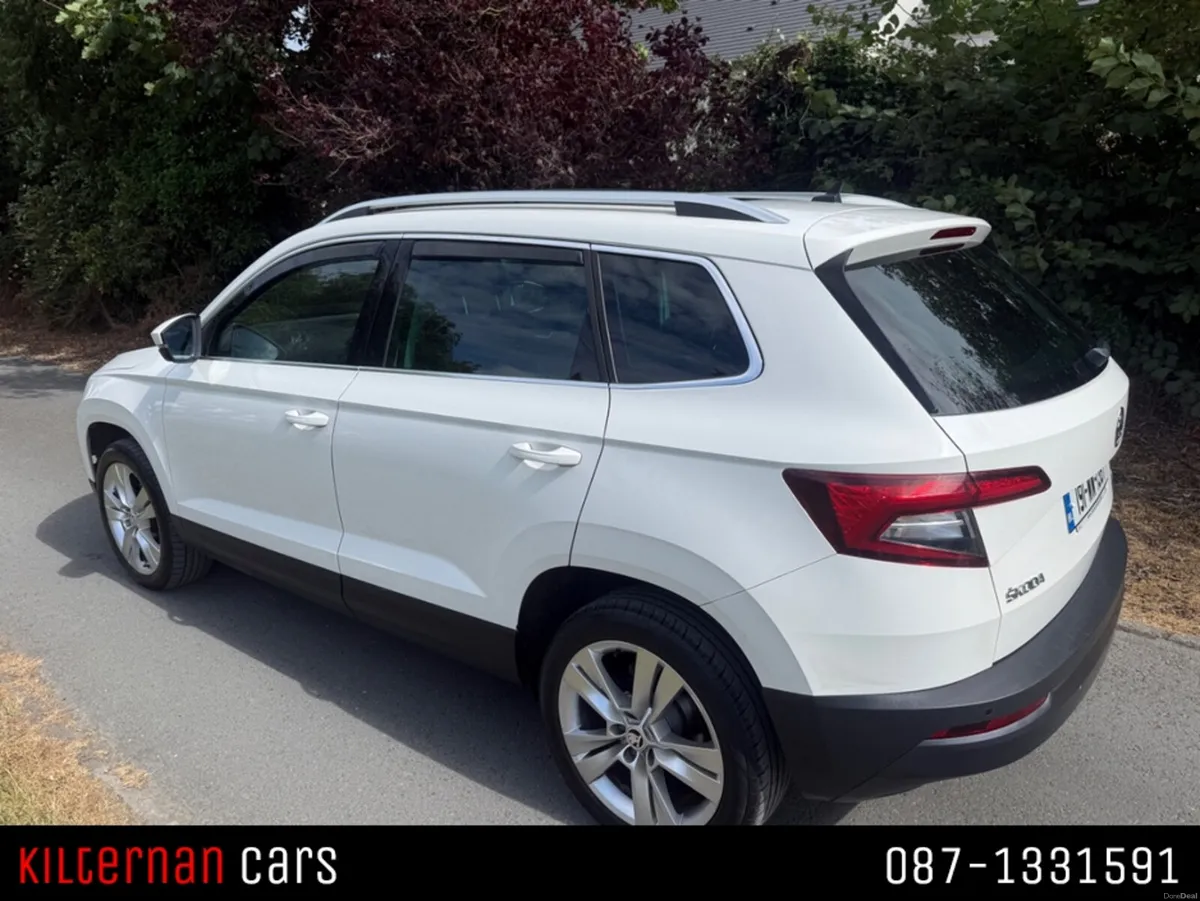 Skoda Karoq STYLE MODEL TOP SPEC LEATHER UPHOLSTER - Image 6