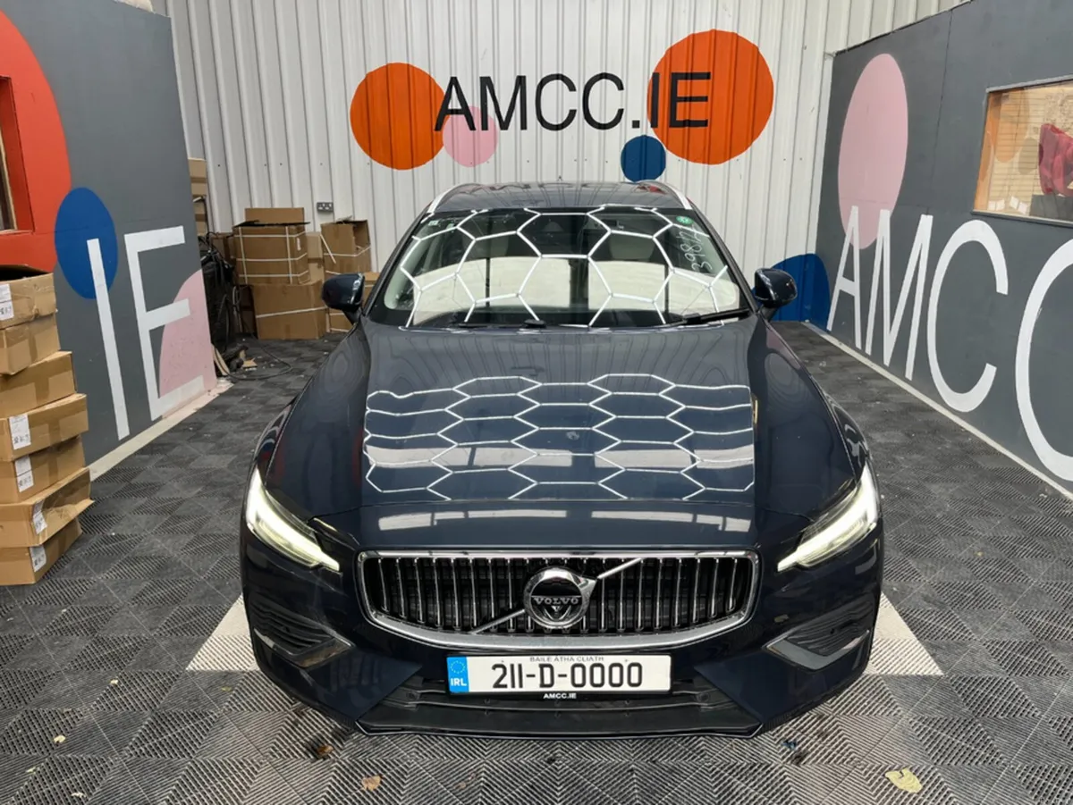 Volvo V60 2021 VOLVO V60 T6 PLUG-IN 2.0 AUTOMATIC - Image 6