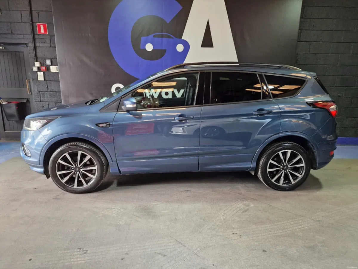Ford Kuga ST-LINE ** ONLY 57k MILES FROM NEW** - Image 5