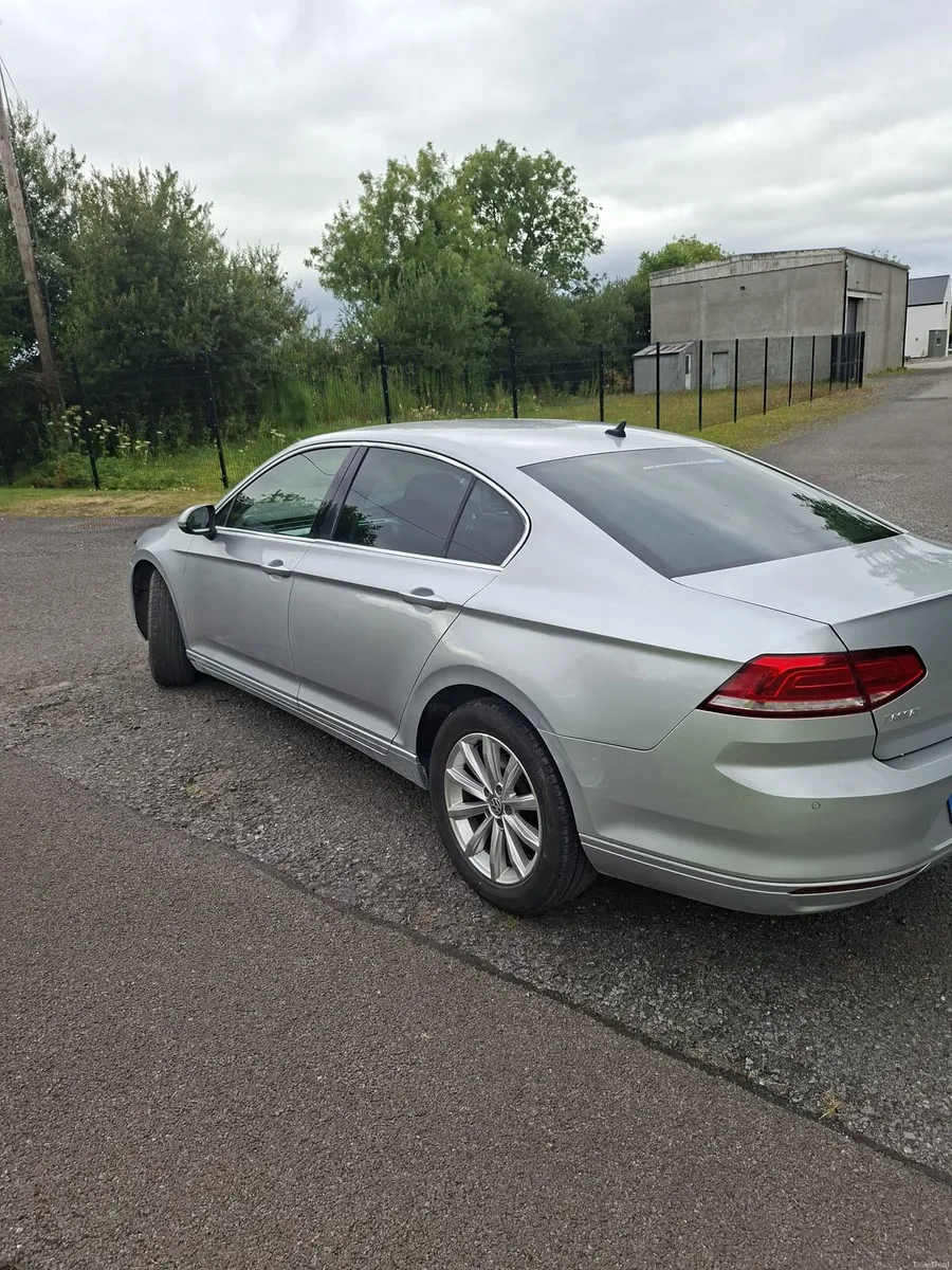 Volkswagen passate - Image 4
