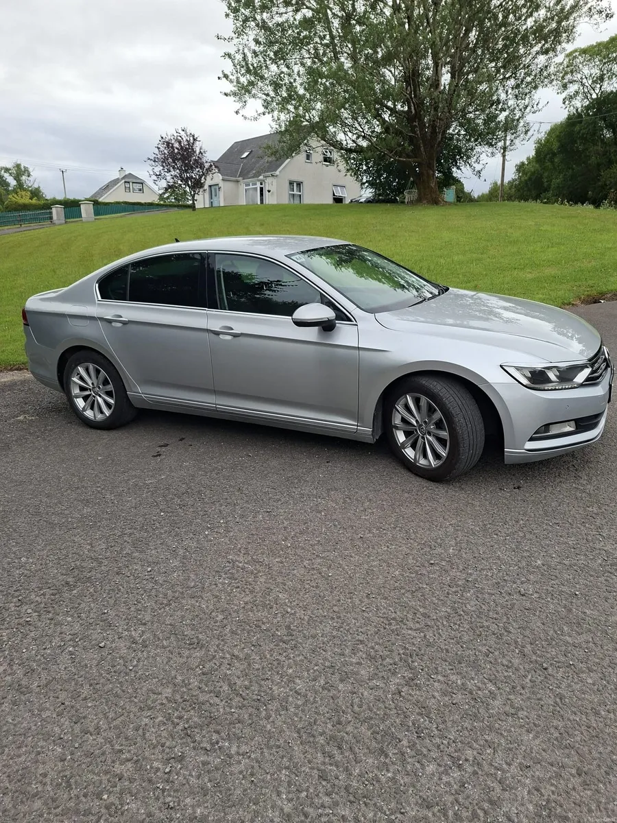 Volkswagen passate - Image 6