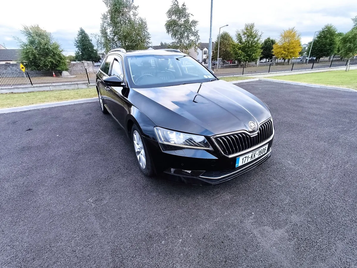Skoda superb 2.0tdi automatic - Image 6