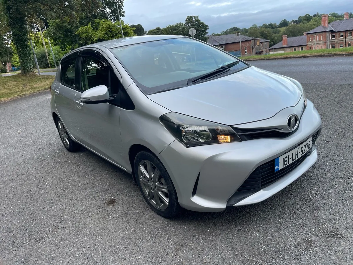 2016 Toyota Vitz Automatic NCt 09/27 - Image 1