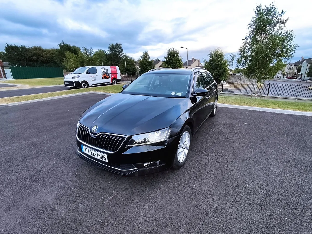 Skoda superb 2.0tdi automatic - Image 4