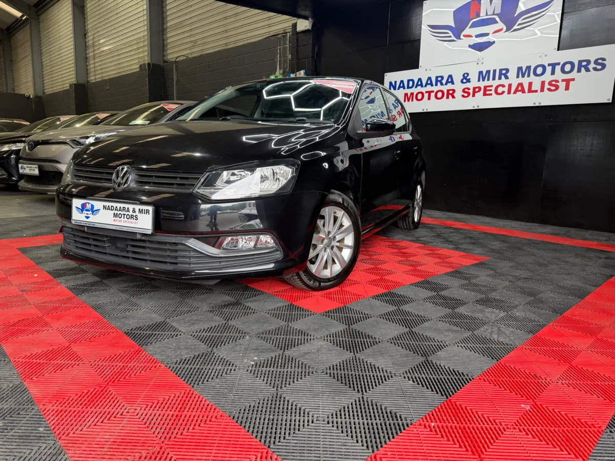 2015 Volkswagen Polo Auto - Image 3