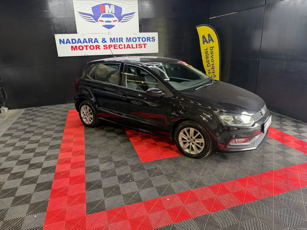 2015 Volkswagen Polo Auto - Image 5